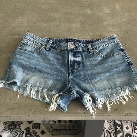 Lucky Brand Pants - NWT The Cut Off lucky Brand Jean shorts size 4